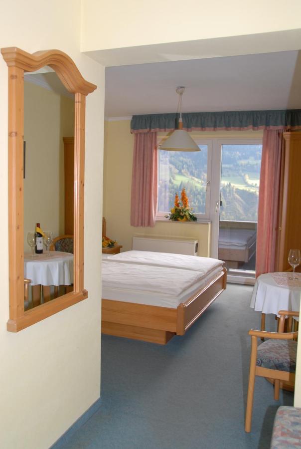 Laterndl-Wirt Hotel Санкт Файт им Понгау Екстериор снимка