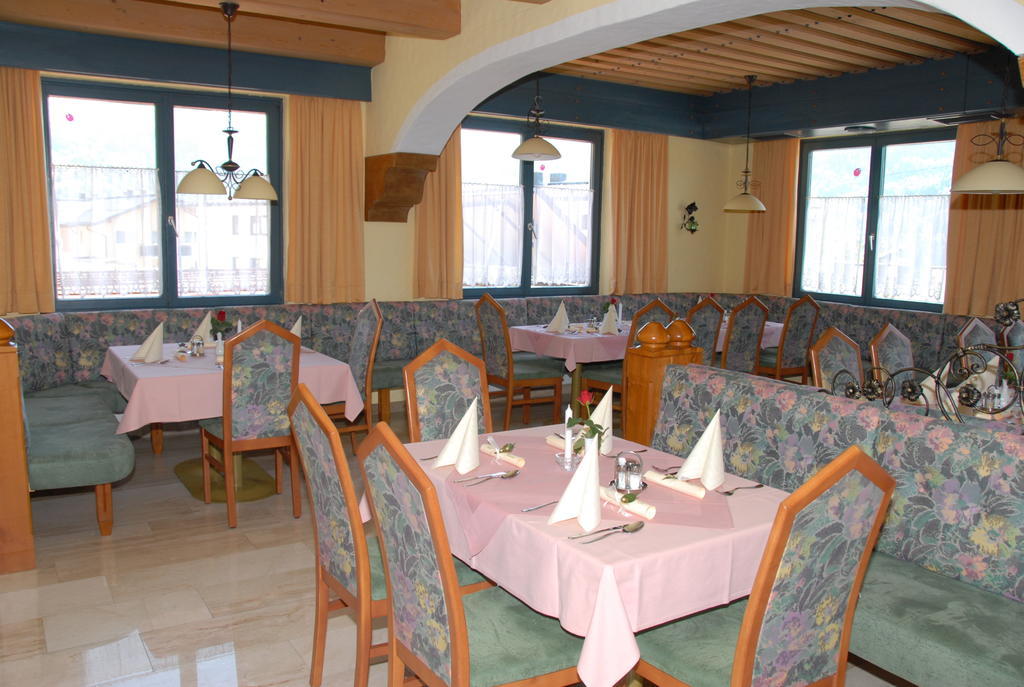 Laterndl-Wirt Hotel Санкт Файт им Понгау Екстериор снимка